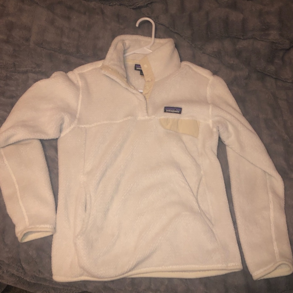 Patagonia sweatshirt